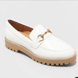 NEW- Danica Platform Loafers